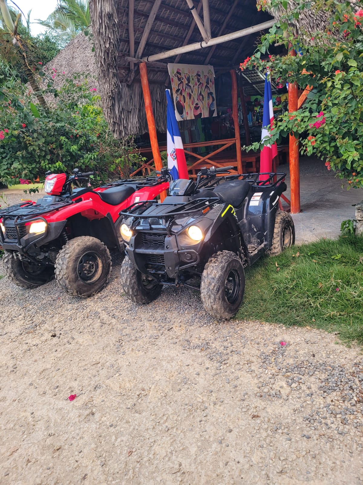 Tour 4x4 Four Wheels - Foto 3