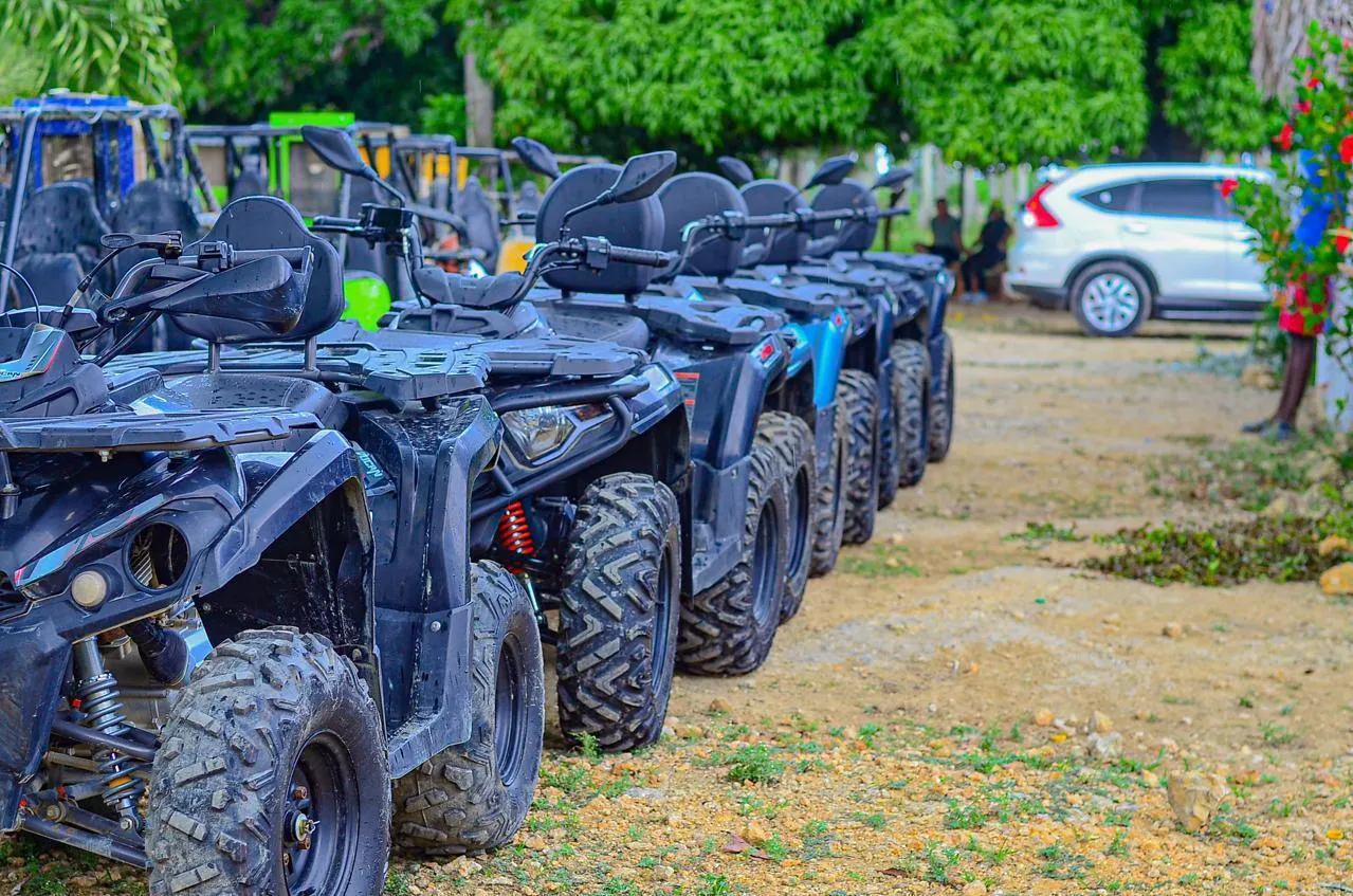 Tour 4x4 Four Wheels - Foto 4